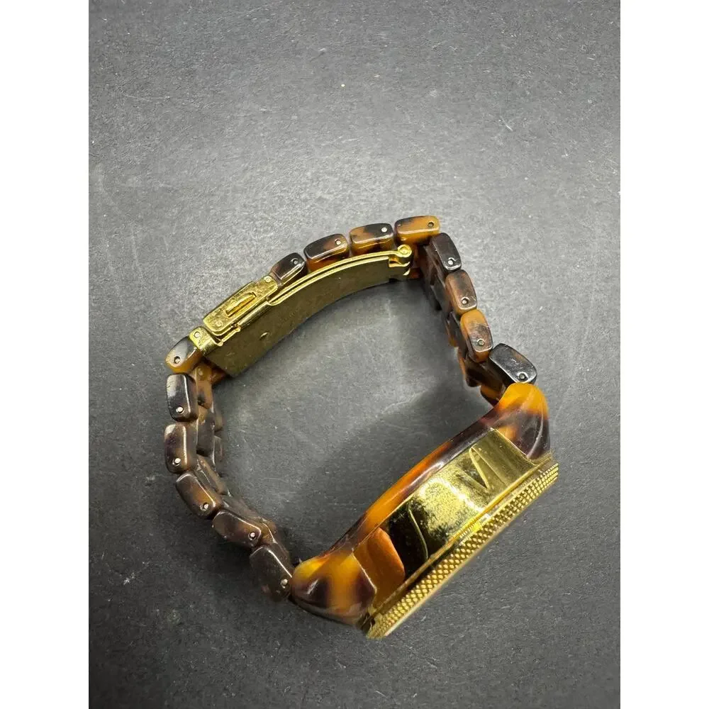 Michael Kors this stylish
